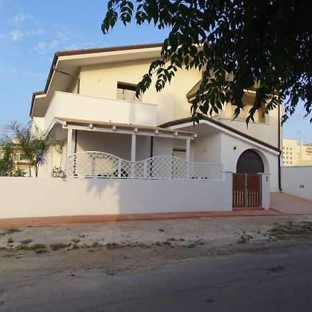 Linda Casa Vacanze Felline Extérieur photo