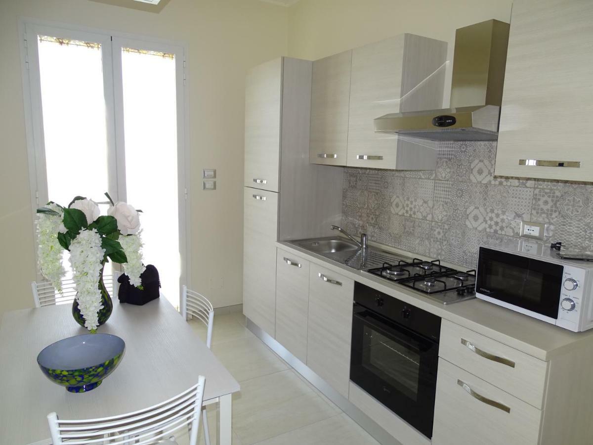 Linda Casa Vacanze Felline Extérieur photo