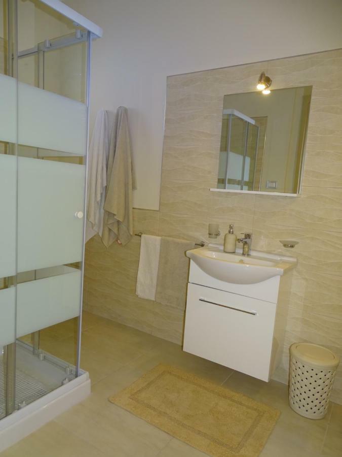 Linda Casa Vacanze Felline Extérieur photo