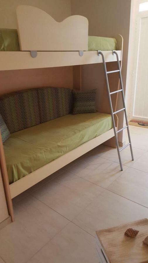Linda Casa Vacanze Felline Extérieur photo